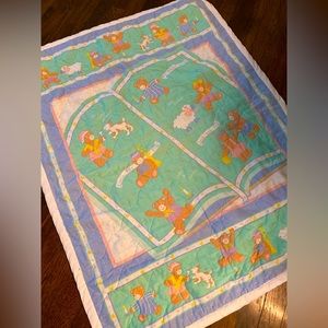 Vintage bear baby quilt blanket